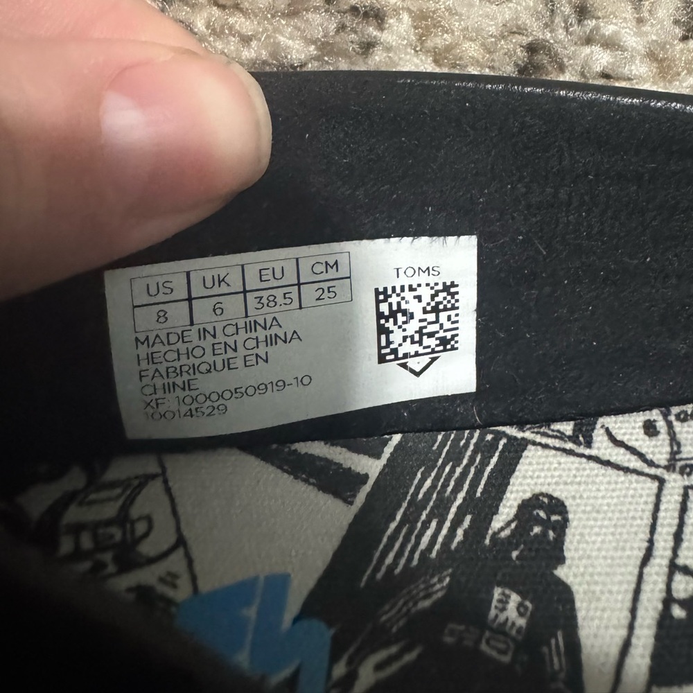 Tom’s Star Wars Black Slip-On Shoes dark side size 8 - Picture 7 of 7